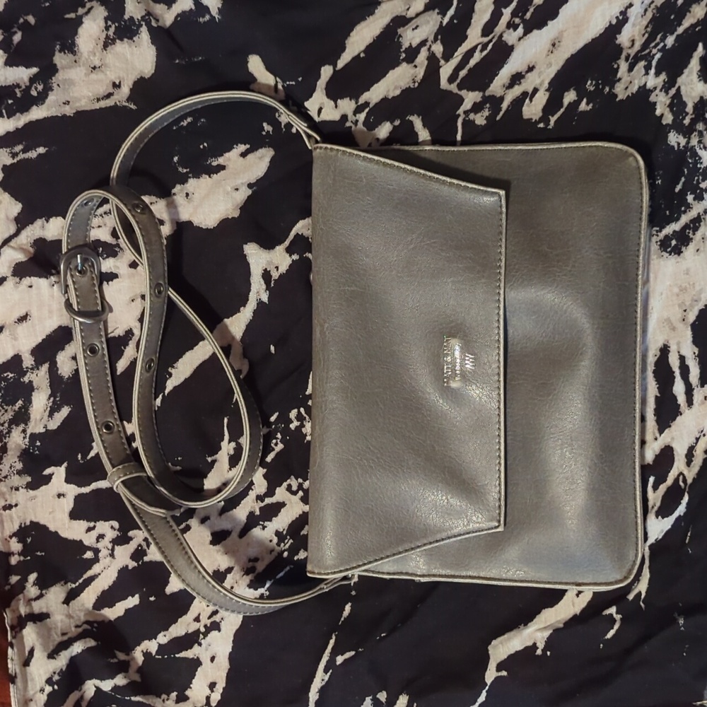 Matt & Nat ECO Thin Gray Envelope Cross Body Clutch
